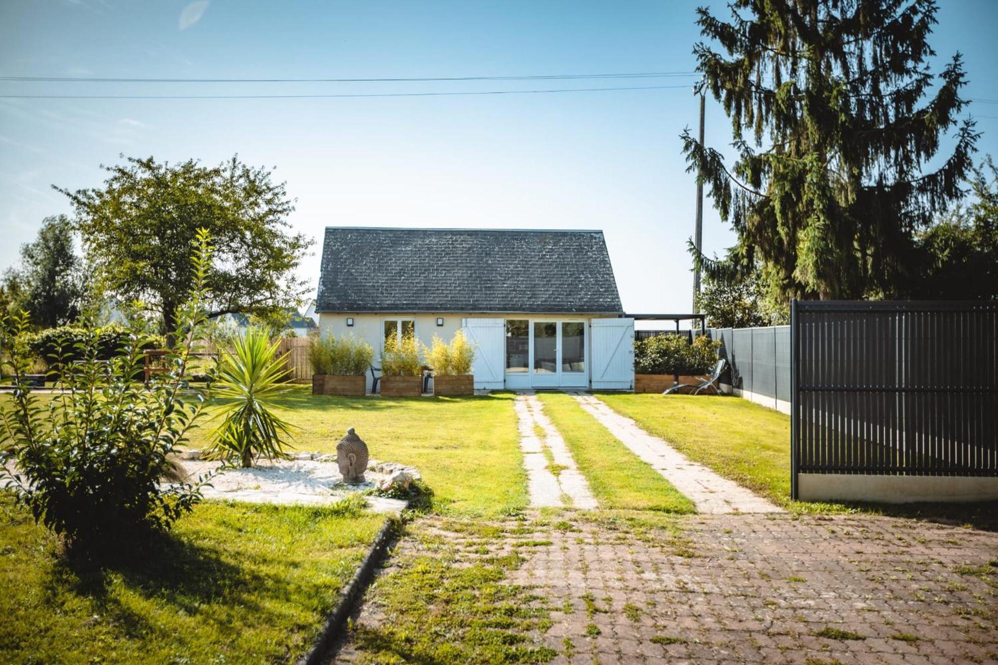 Loft Du Pain Avec Spa Privatif Druye Exterior foto
